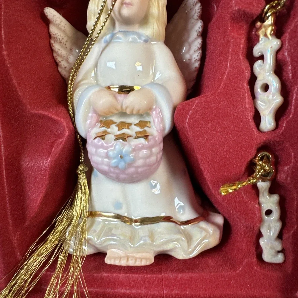 Lenox Starry Sentiments Angel Ornament, EXC/Mint - Never Displayed